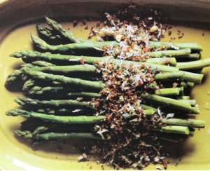 Asparagus with Mimosa Topping 