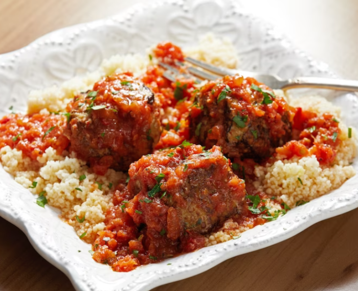 Turkey Meatballs and Grated Fresh Tomato Sauce With Harissa